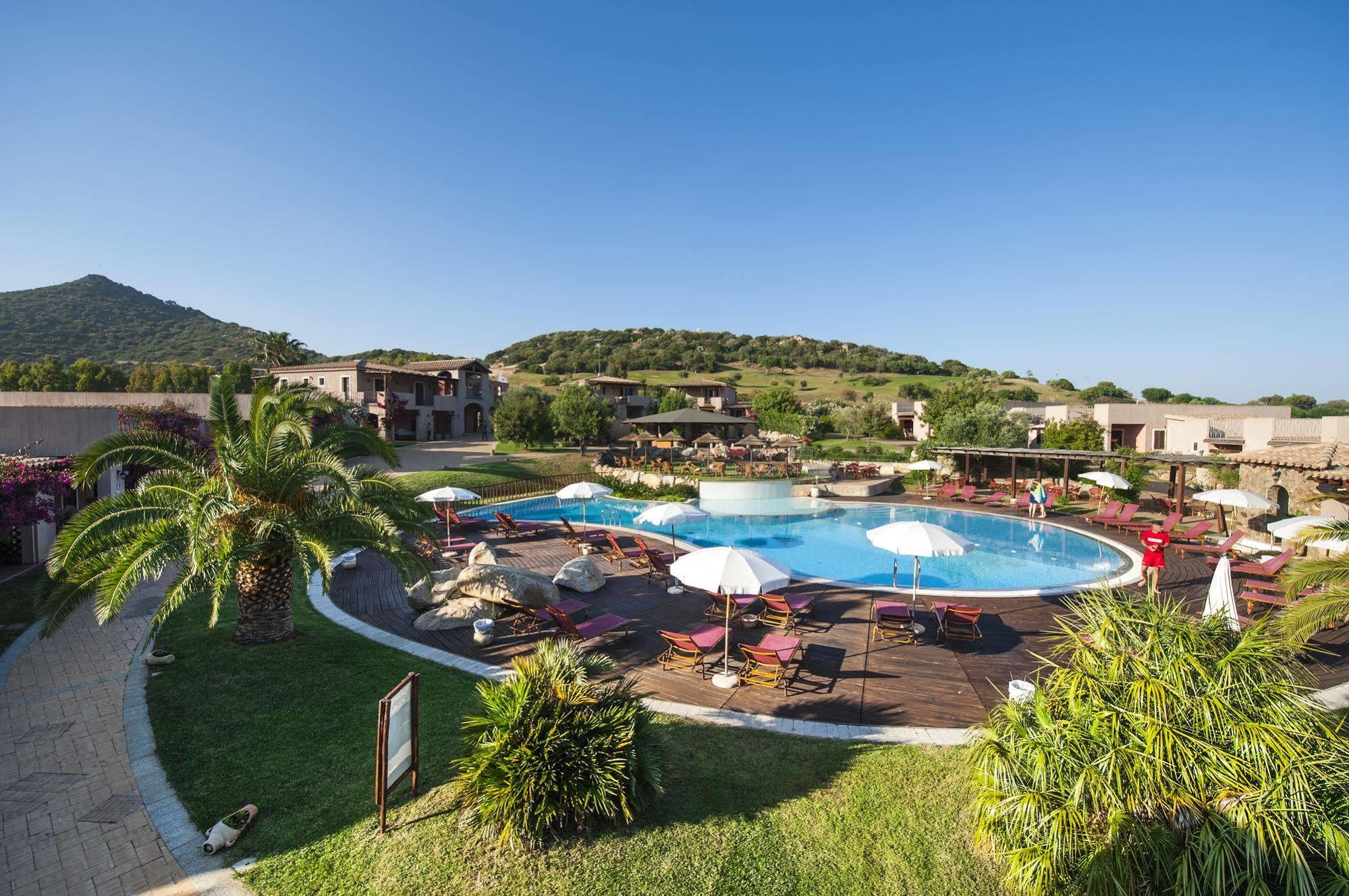 S'Incantu Resort Villasimius Exterior foto